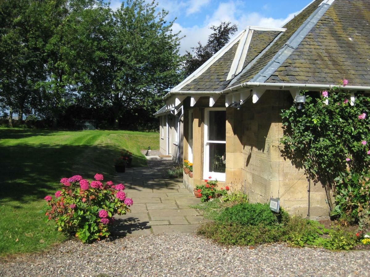 Cantrip Cottage Cupar Exterior photo